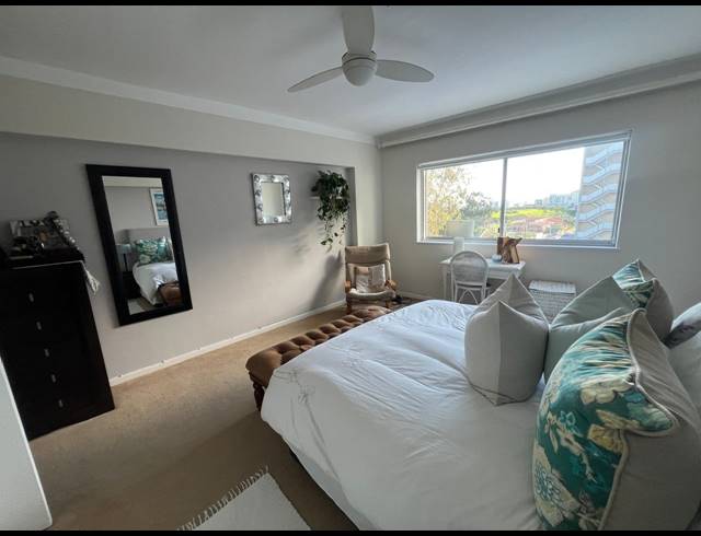 2 BEDROOM APARTMENT TO LET IN MOUILLE POINT